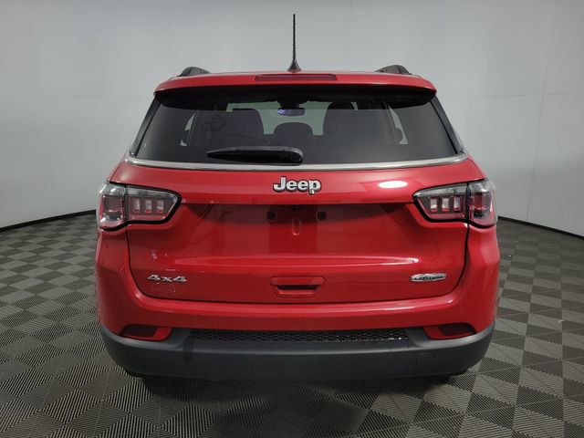 Used 2023 Jeep Compass Latitude image 7
