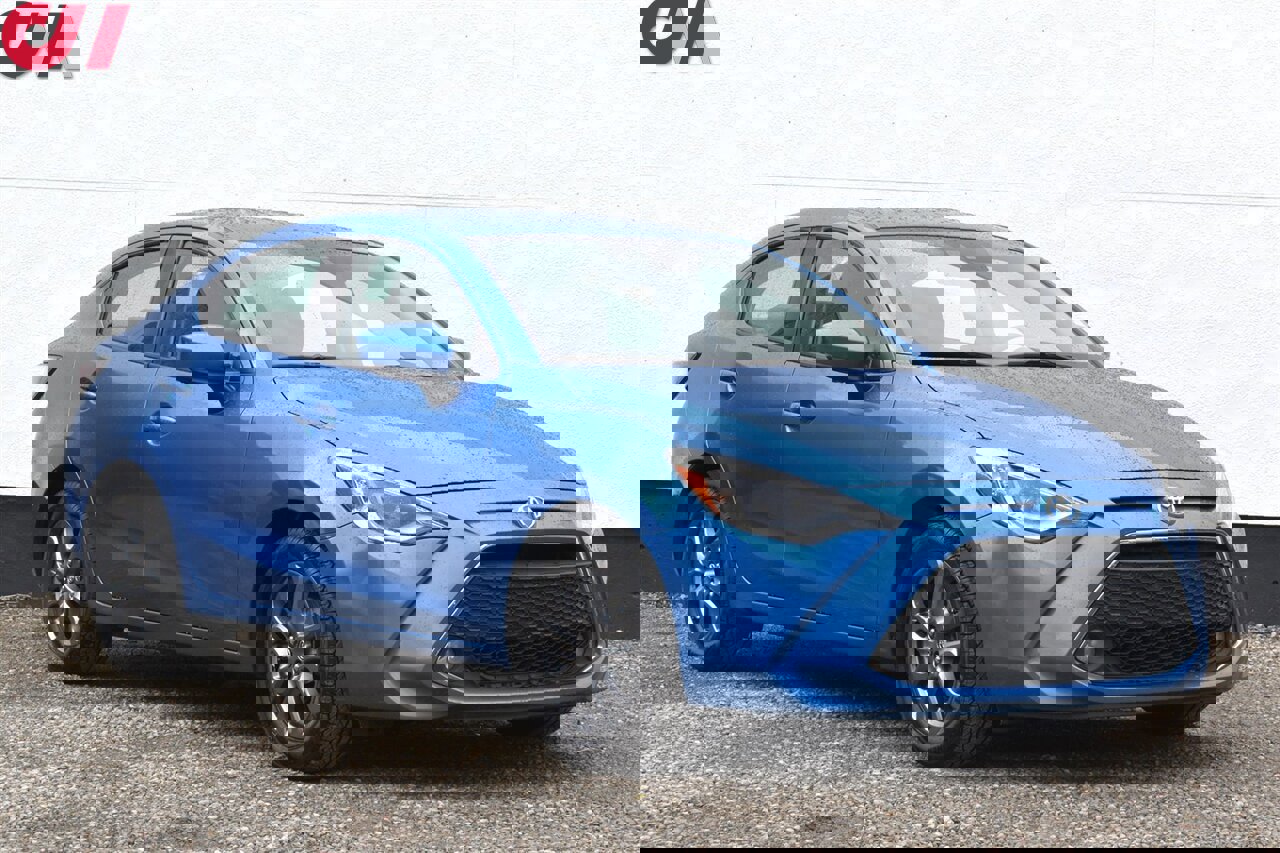 Used 2019 Toyota Yaris XLE image 1