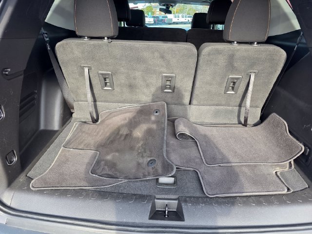 Used 2020 Chevrolet Traverse LS AWD/4WD image 16