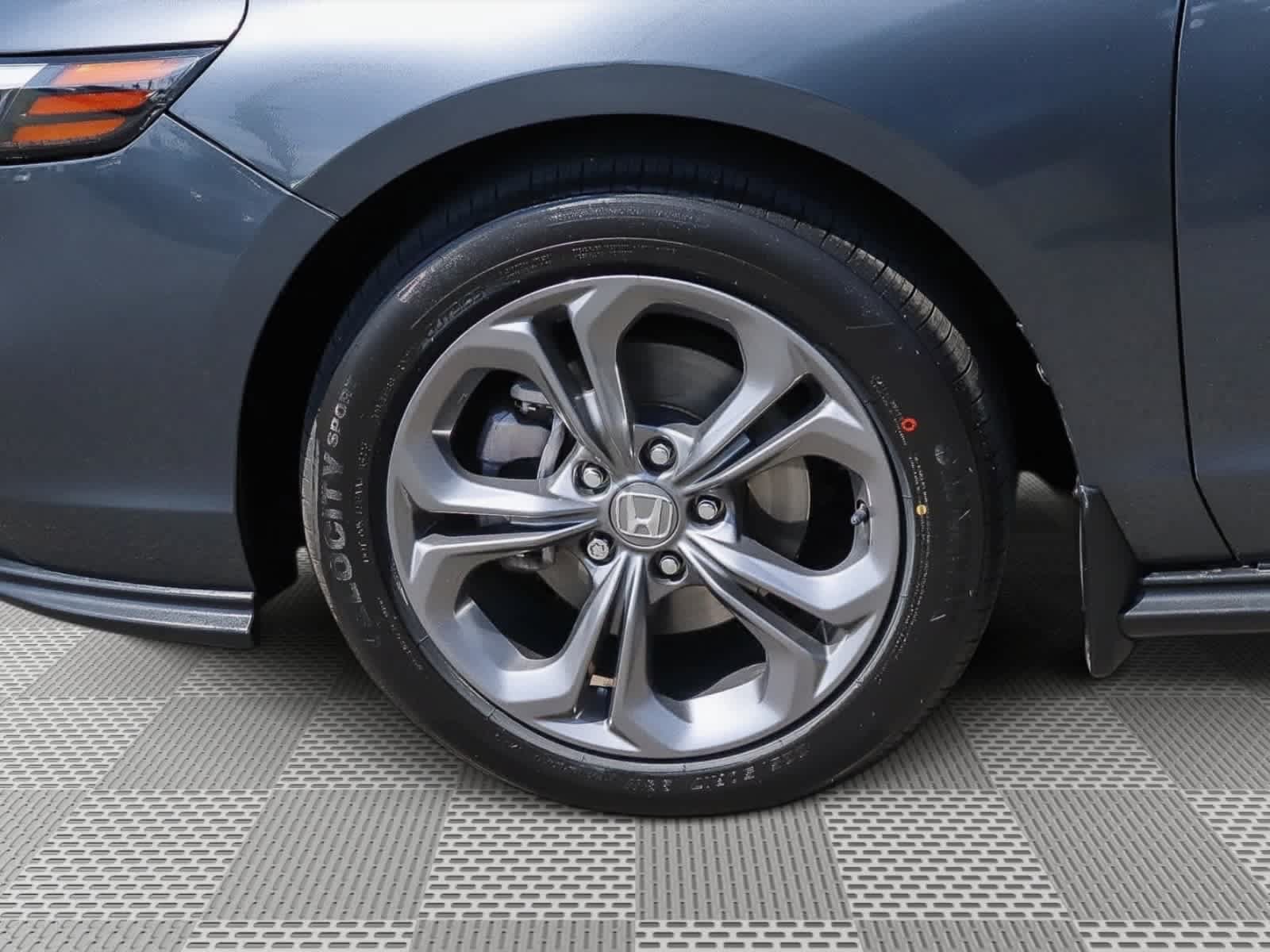 Used 2023 Honda Accord EX image 14