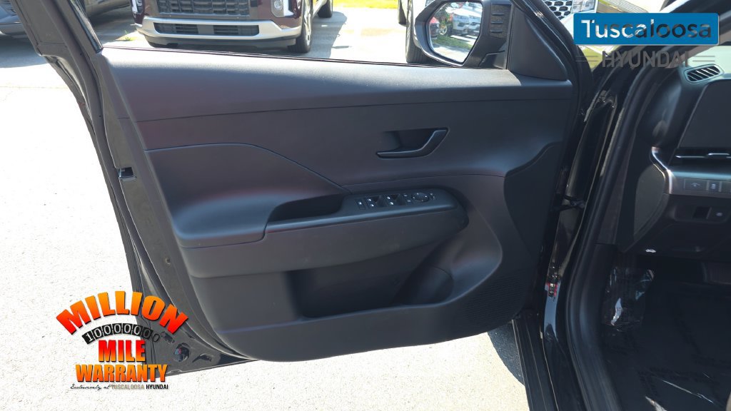Used 2025 Hyundai Kona SEL AWD/4WD image 12