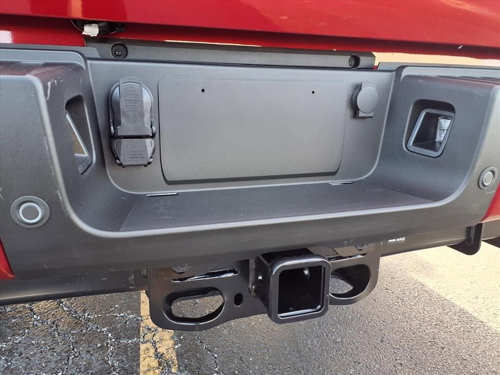 New 2026 Ford F250 Lariat w/ Black Appearance Package image 23