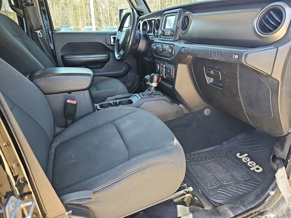 Used 2019 Jeep Wrangler Unlimited Sport S image 11