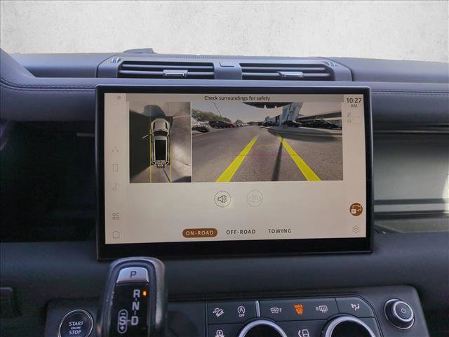 Used 2023 Land Rover Defender 130 X-Dynamic SE image 14