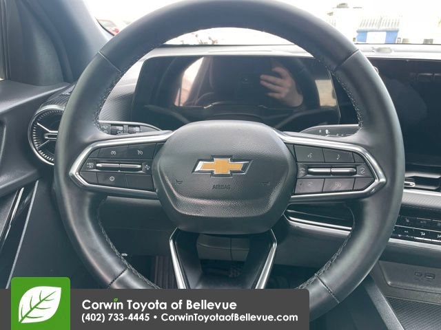 Used 2026 Chevrolet Equinox LT w/ Convenience Package II image 14