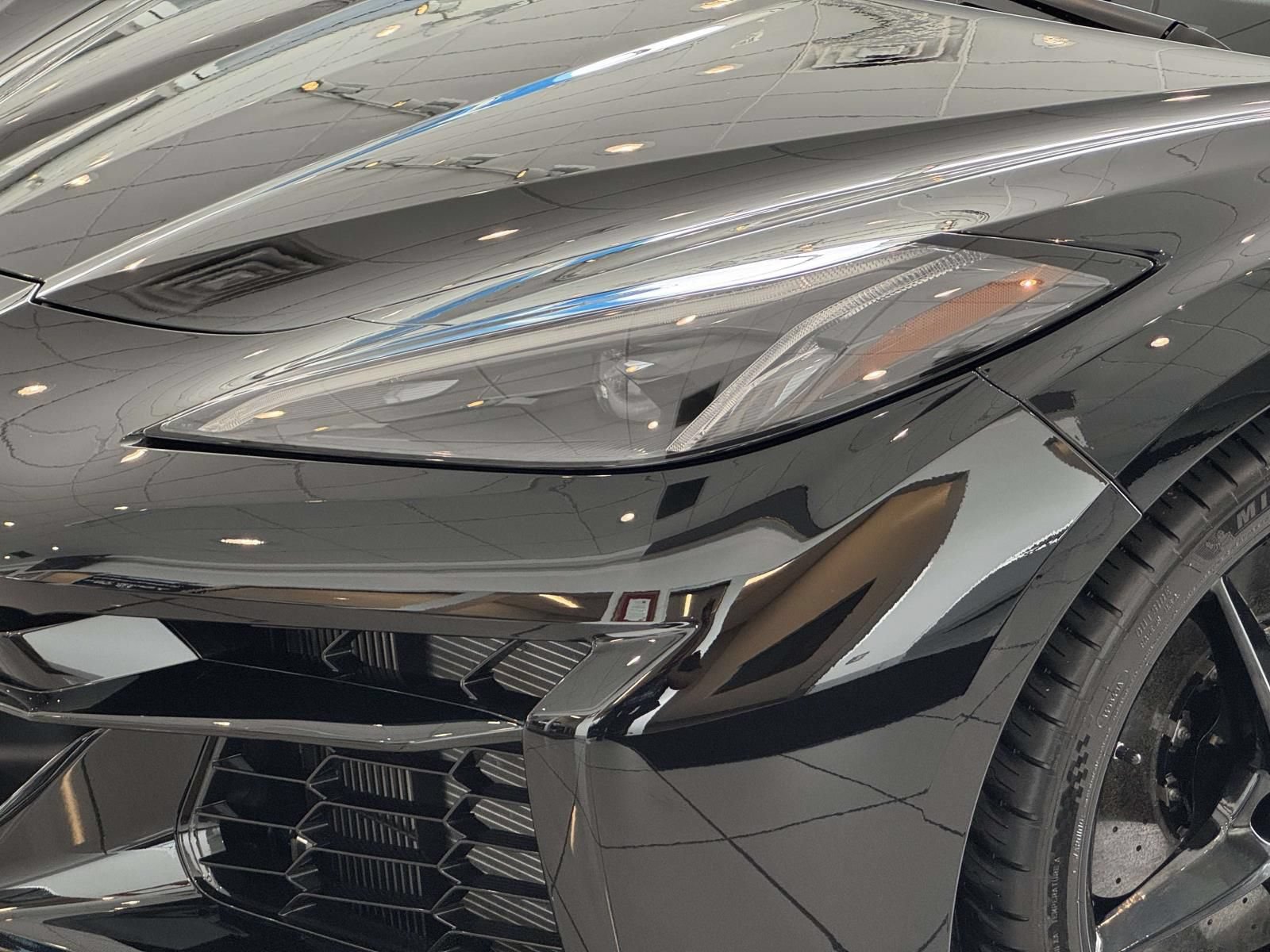 Used 2025 Chevrolet Corvette E-Ray AWD/4WD image 32