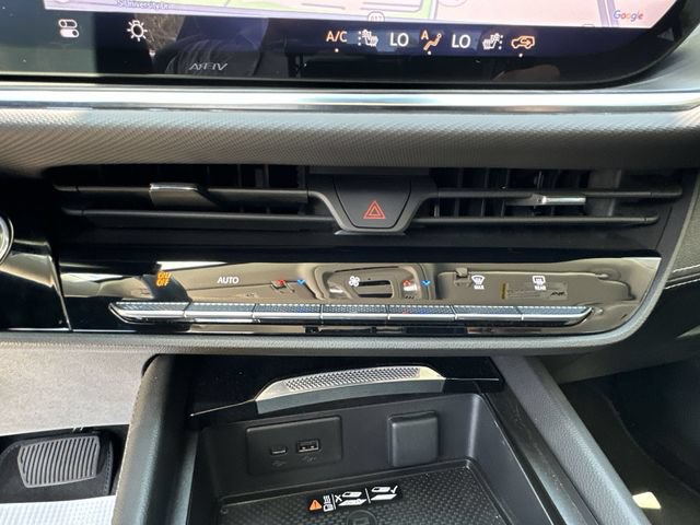 Certified 2024 Buick Envision Preferred AWD/4WD image 27