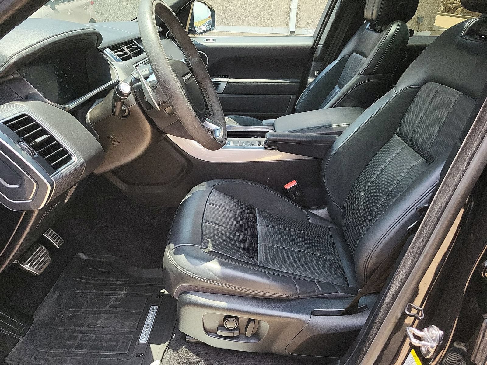Used 2019 Land Rover Range Rover Sport HST AWD/4WD image 20