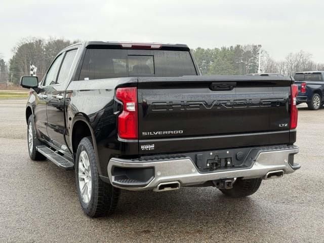 Used 2022 Chevrolet Silverado 1500 LTZ AWD/4WD image 6