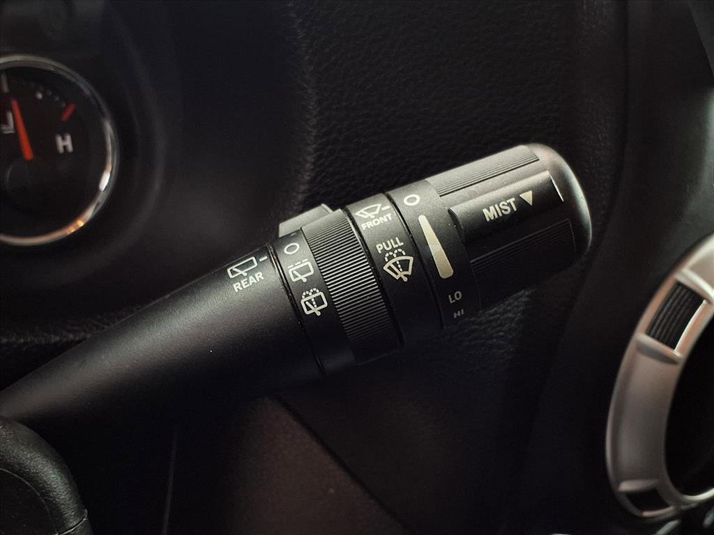 Used 2018 Jeep Wrangler Rubicon w/ Power Convenience Group image 24