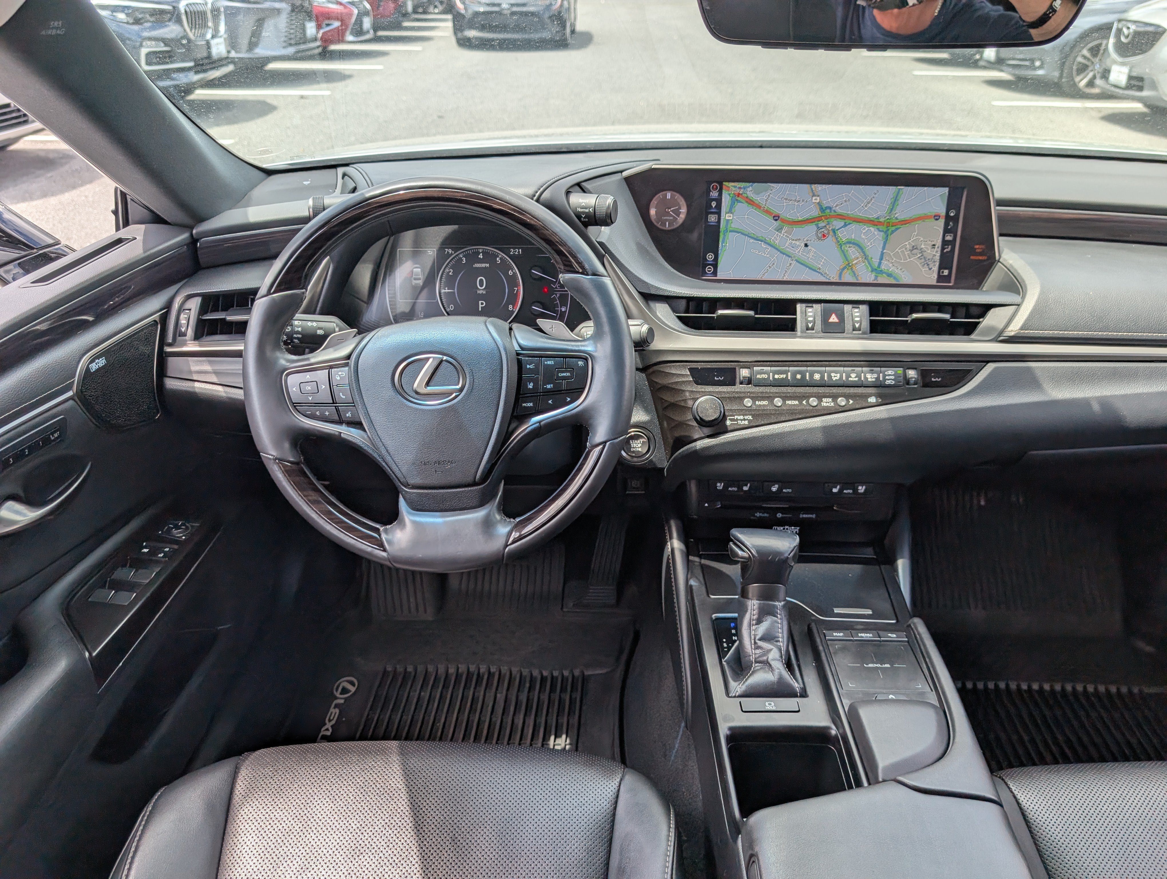 Used 2019 Lexus ES 350 w/ Premium Package FWD image 17