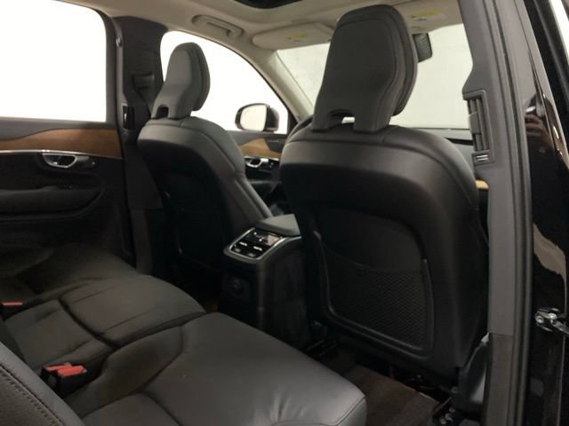Used 2024 Volvo XC90 T8 Plus w/ Protection Package Premier AWD/4WD image 25