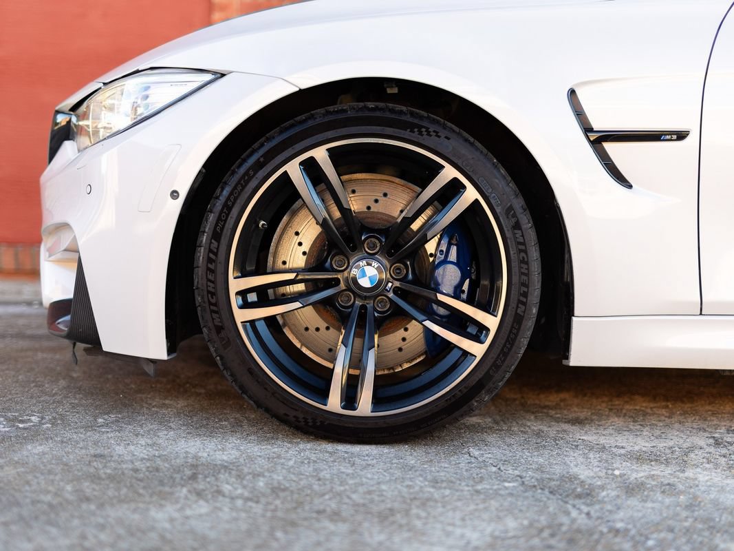 Used 2016 BMW M3 w/ Executive Package RWD image 12