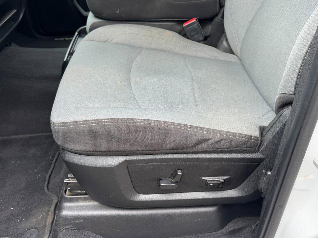 Used 2024 RAM 2500 Big Horn image 22