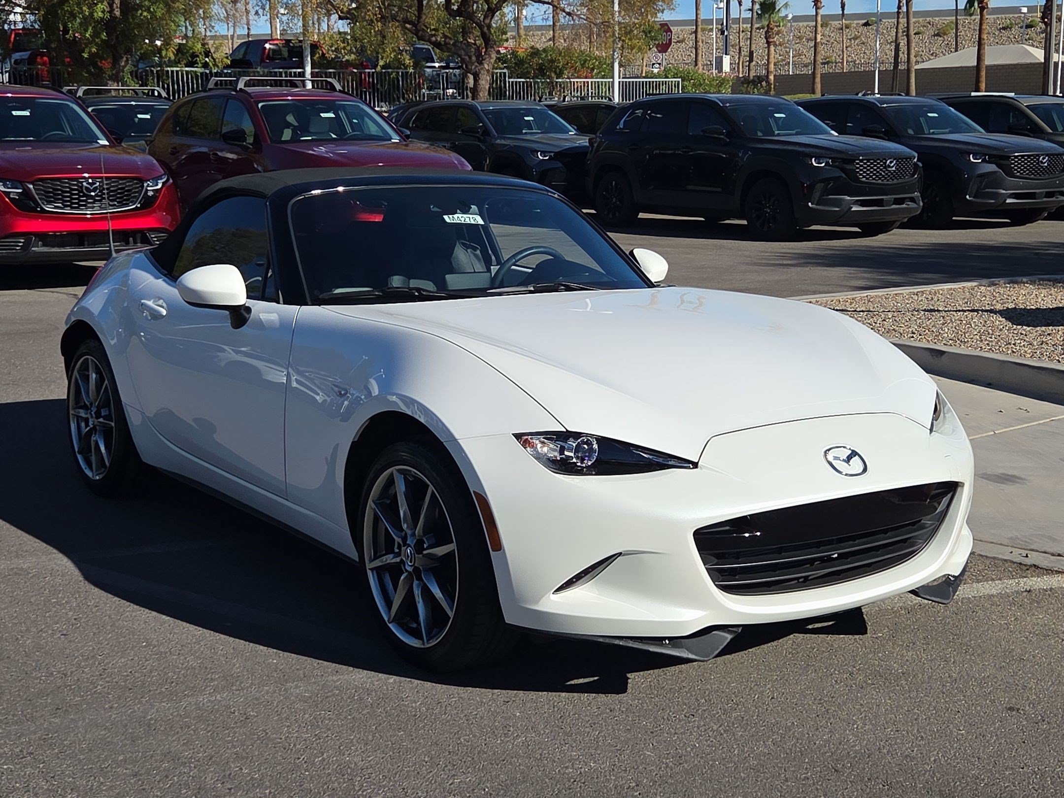 Used 2023 MAZDA MX-5 Miata Grand Touring w/ Weather Package RWD image 7