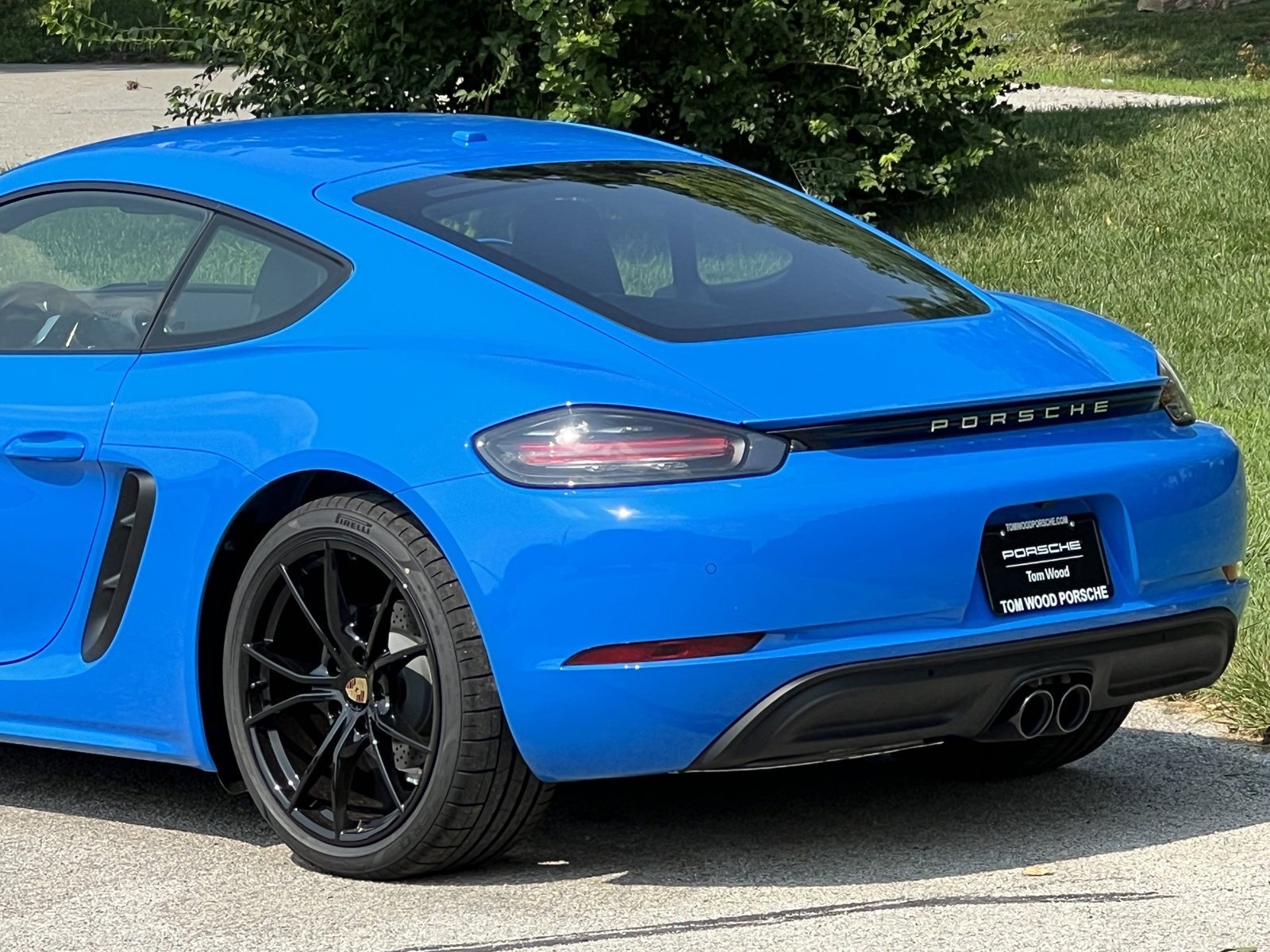 New 2025 Porsche 718 Cayman image 9