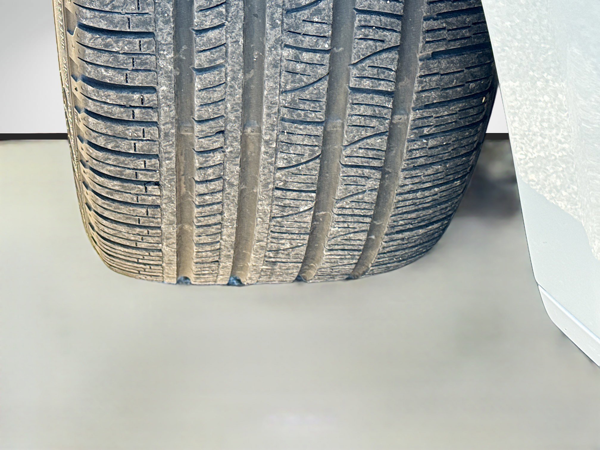 Used 2024 Porsche Macan GTS image 43