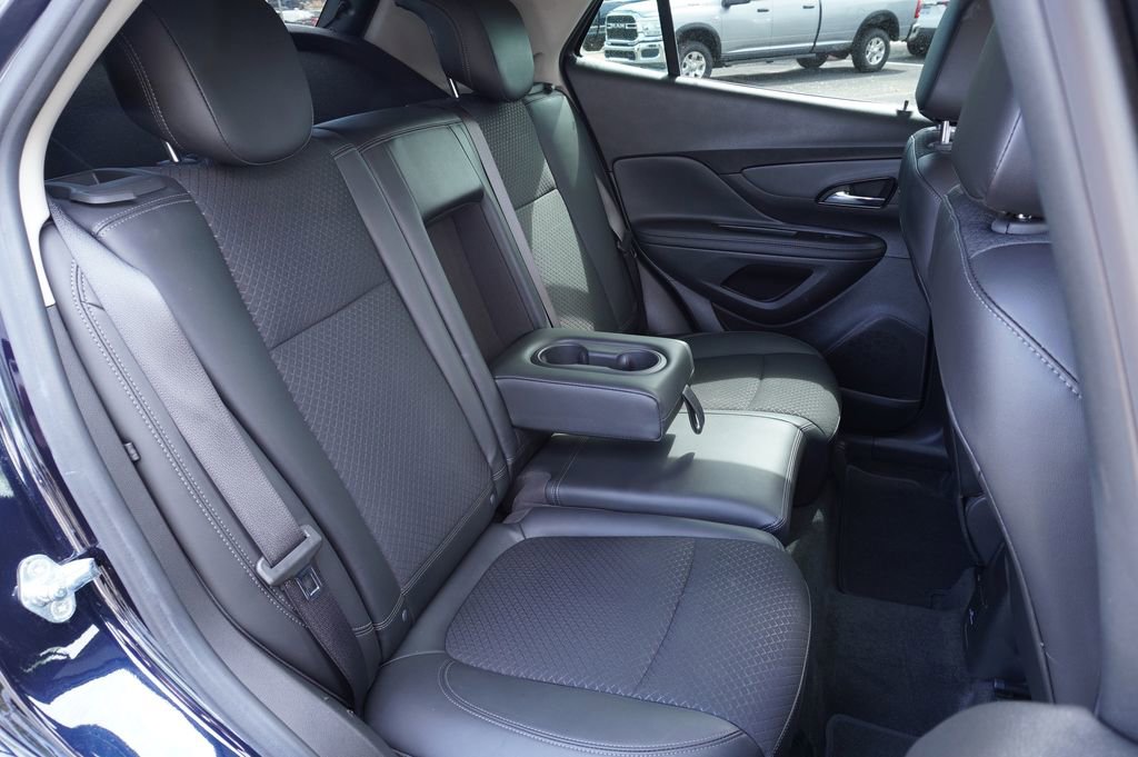 Certified 2022 Buick Encore Preferred w/ Safety Package image 9