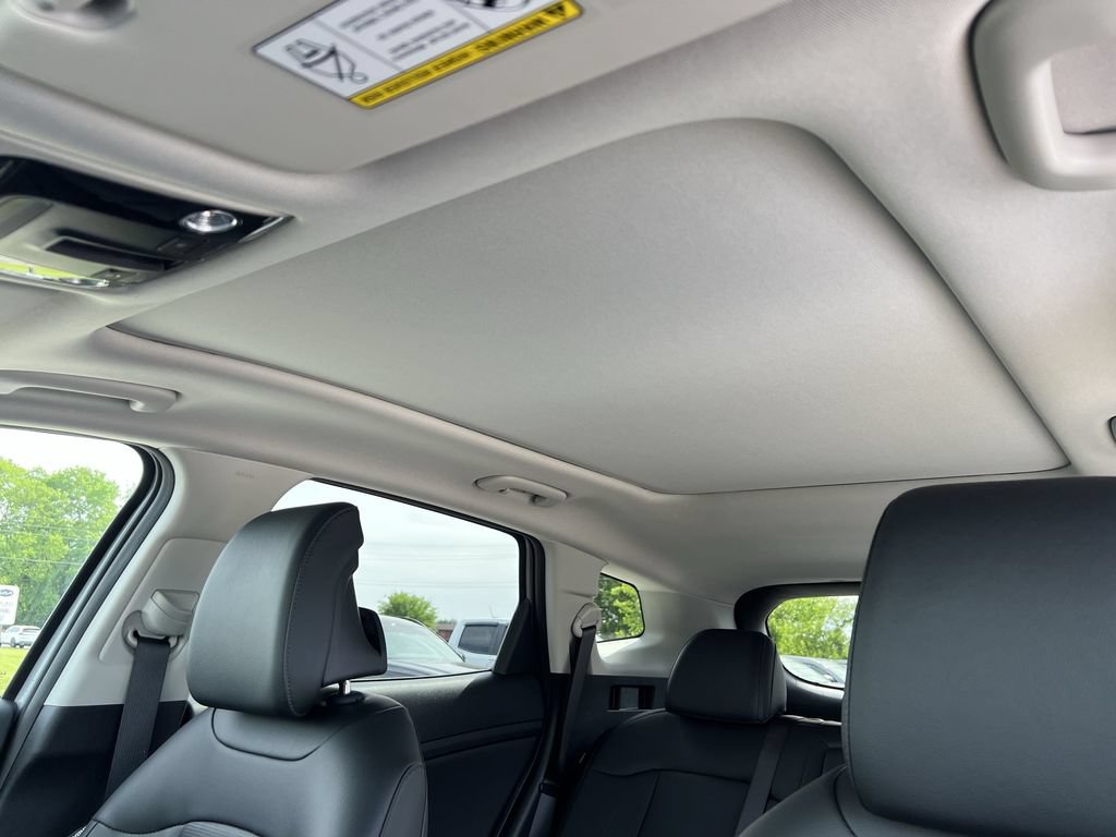New 2026 Kia Sportage EX FWD image 21