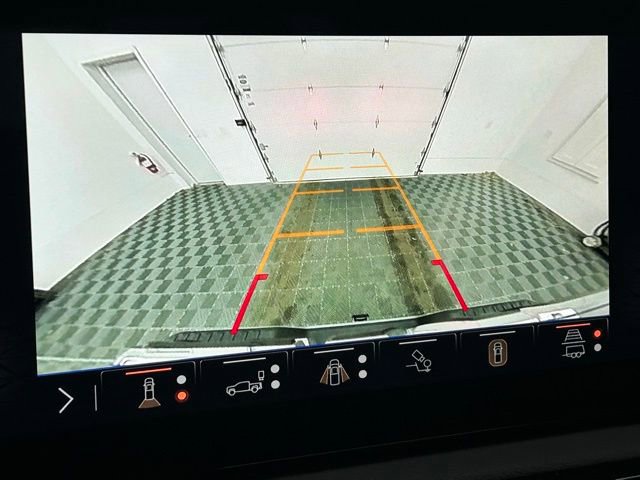 Used 2025 GMC Sierra 1500 AT4 w/ Technology Package image 6