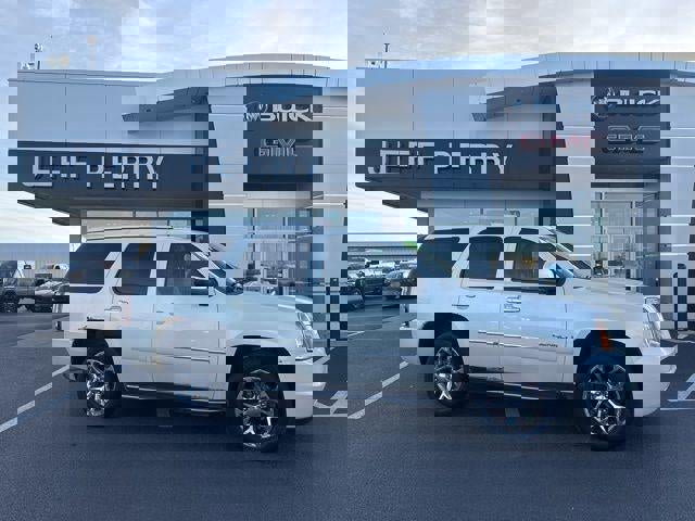 Used 2009 GMC Yukon Denali