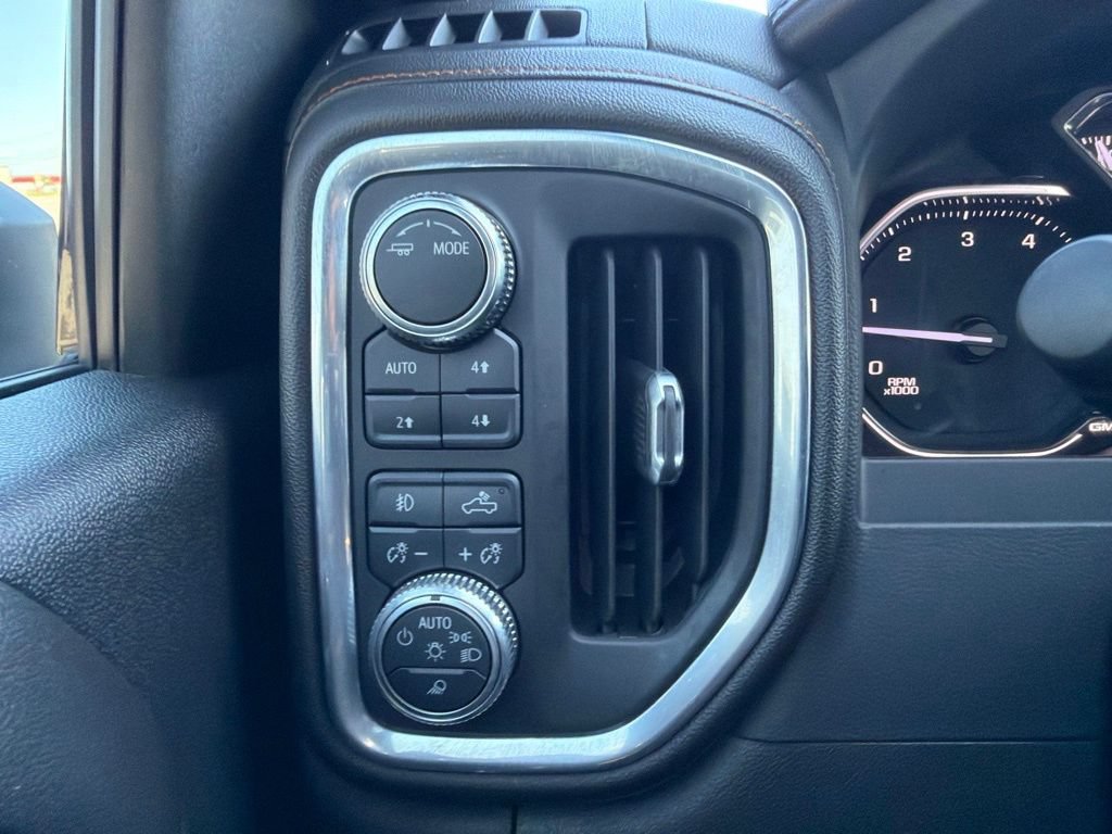 Used 2021 GMC Sierra 2500 AT4 w/ Gooseneck/5TH Wheel Package AWD/4WD image 35