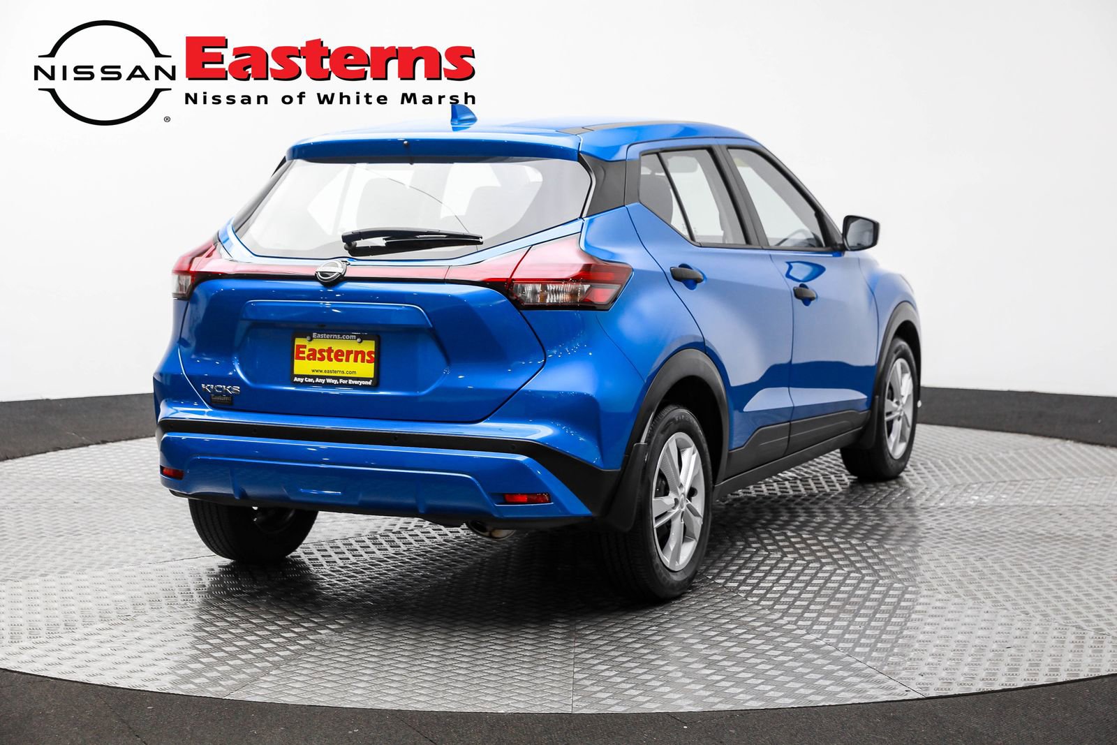 Used 2024 Nissan Kicks S image 6