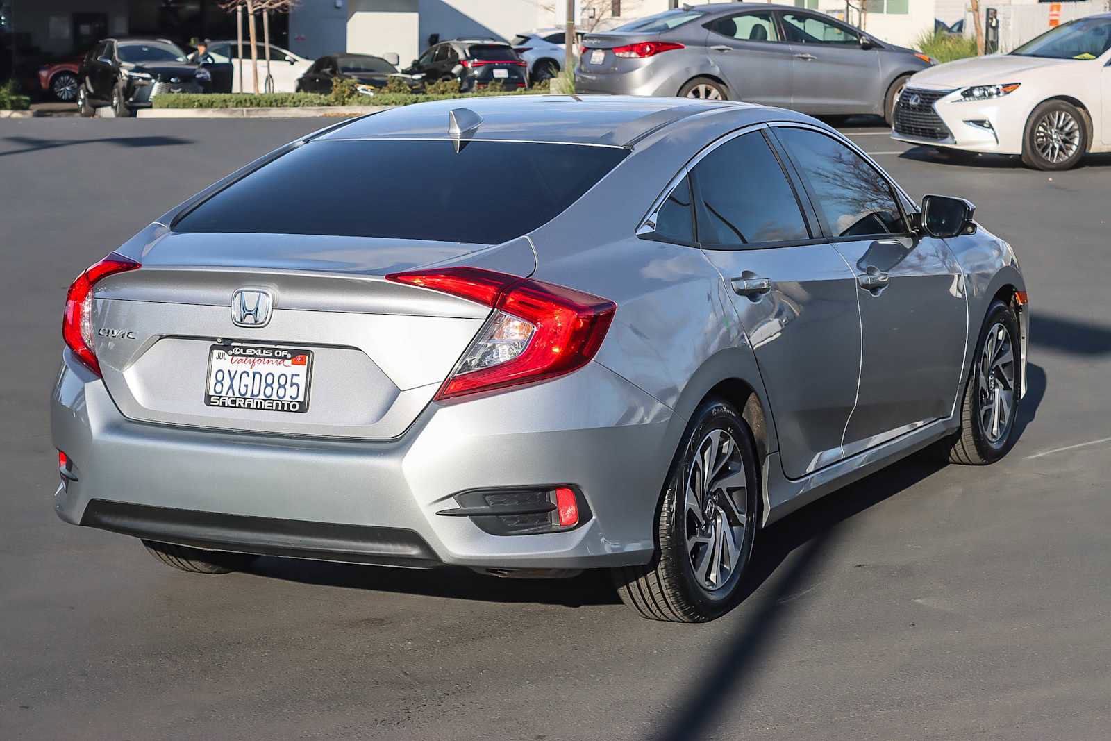 Used 2018 Honda Civic EX image 4