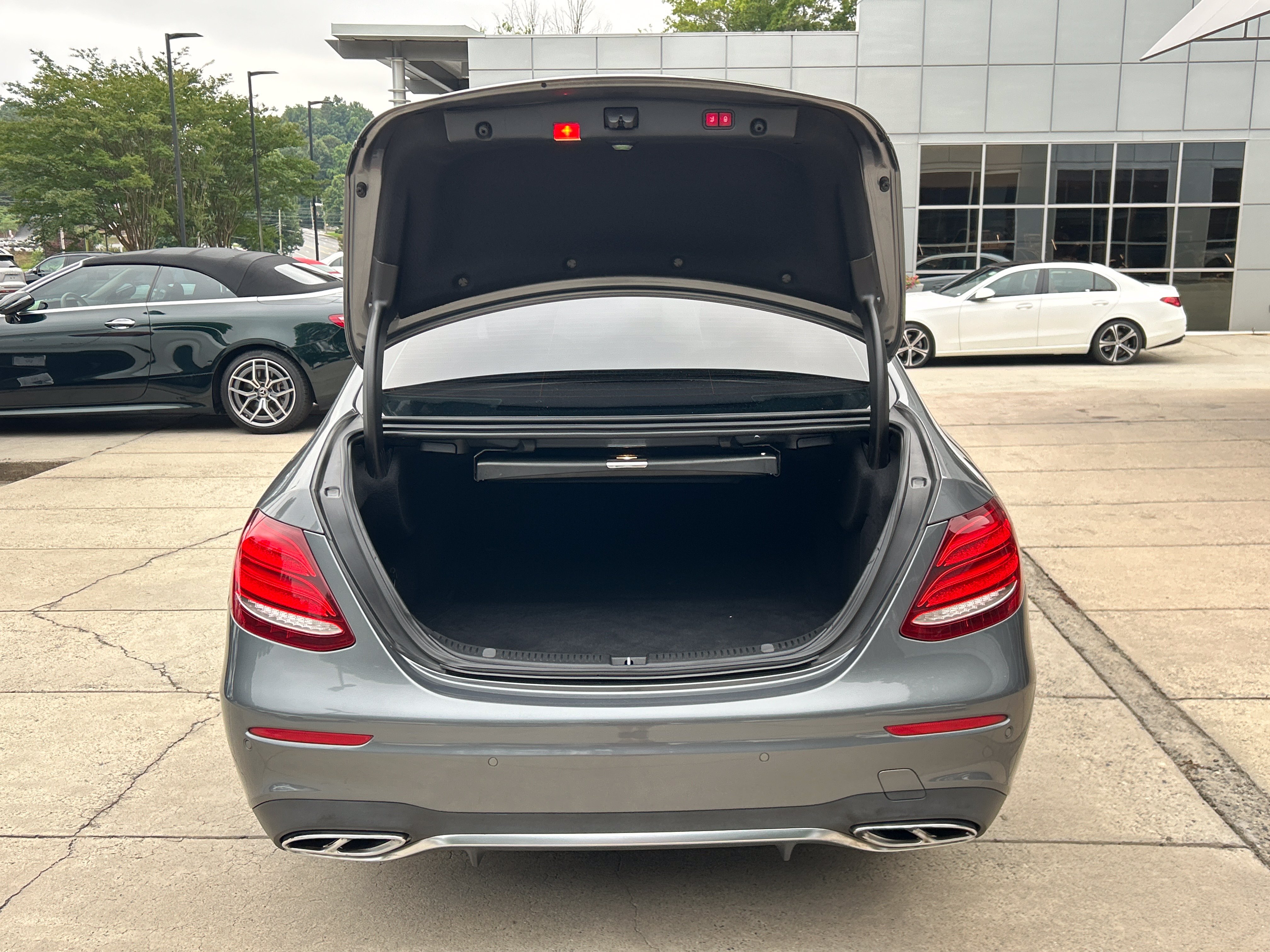 Used 2017 Mercedes-Benz E 43 AMG 4MATIC Sedan image 9