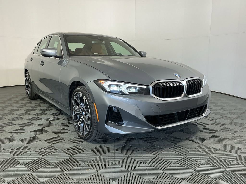New 2026 BMW 330i xDrive Sedan w/ Convenience Package AWD/4WD image 4