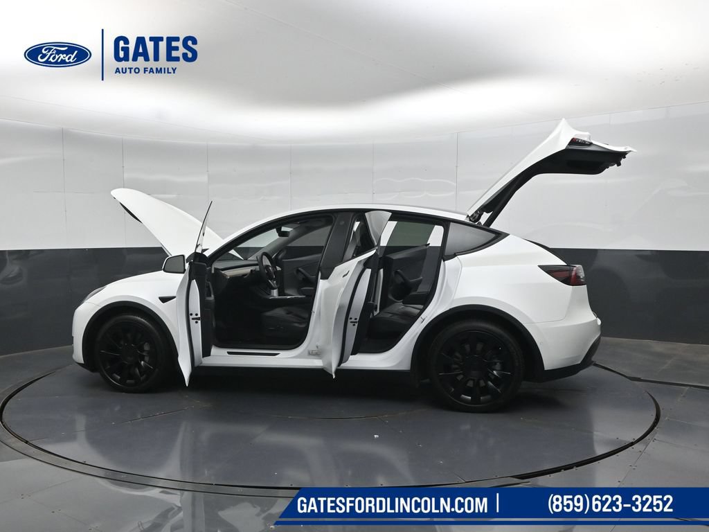 Used 2021 Tesla Model Y Long Range AWD/4WD image 53