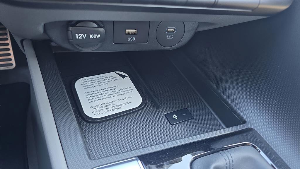 New 2026 Hyundai Elantra Sport FWD image 30