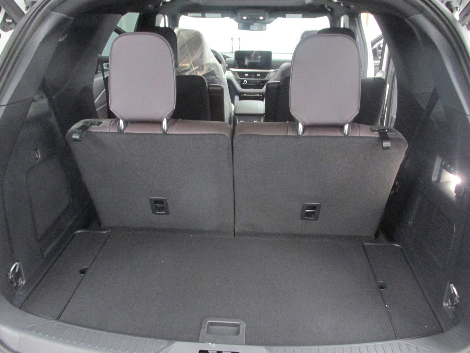 New 2025 Ford Explorer Platinum w/ Ultimate Package image 22