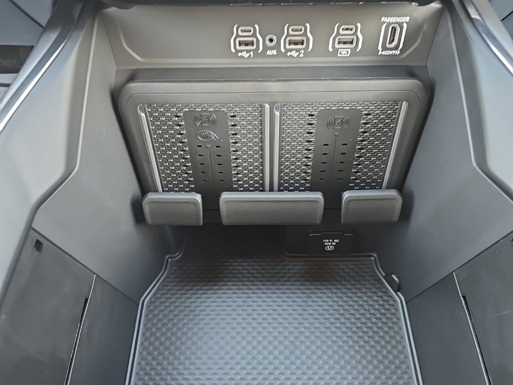 New 2026 RAM 1500 Laramie w/ Night Edition image 43