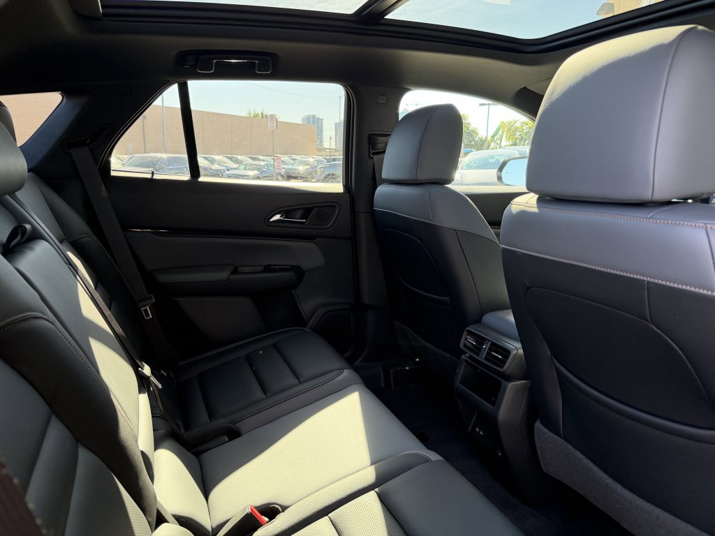 Used 2024 Honda Prologue Elite image 37