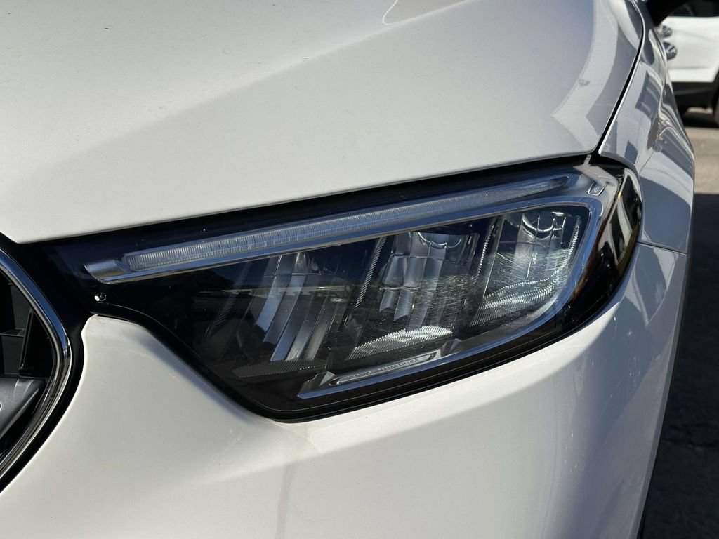 Used 2024 Mercedes-Benz GLC 300 4MATIC image 9