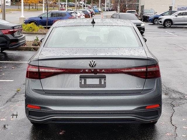 New 2026 Volkswagen Jetta SE image 4