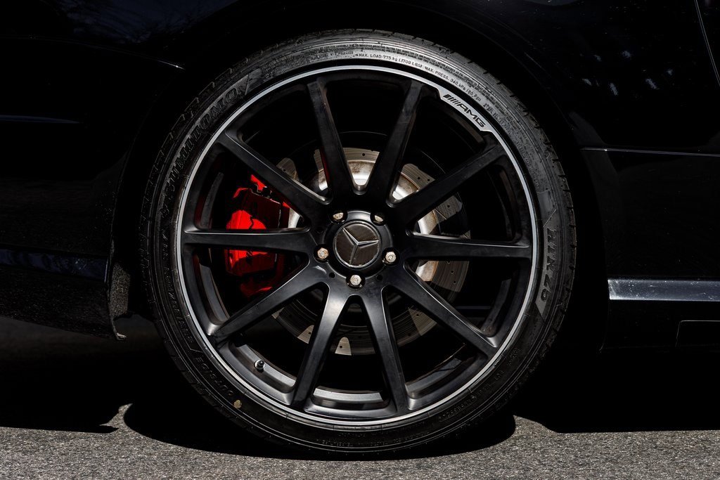 Used 2013 Mercedes-Benz SL 63 AMG image 18