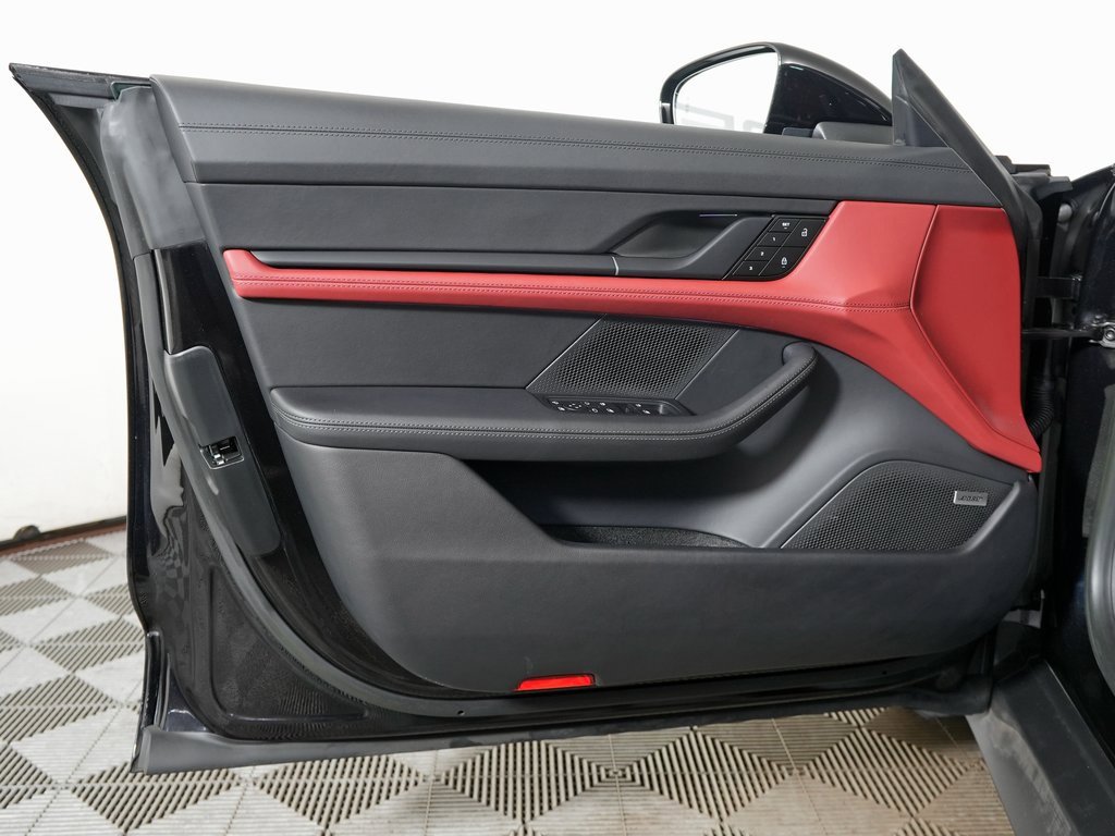 Certified 2023 Porsche Taycan 4S image 15