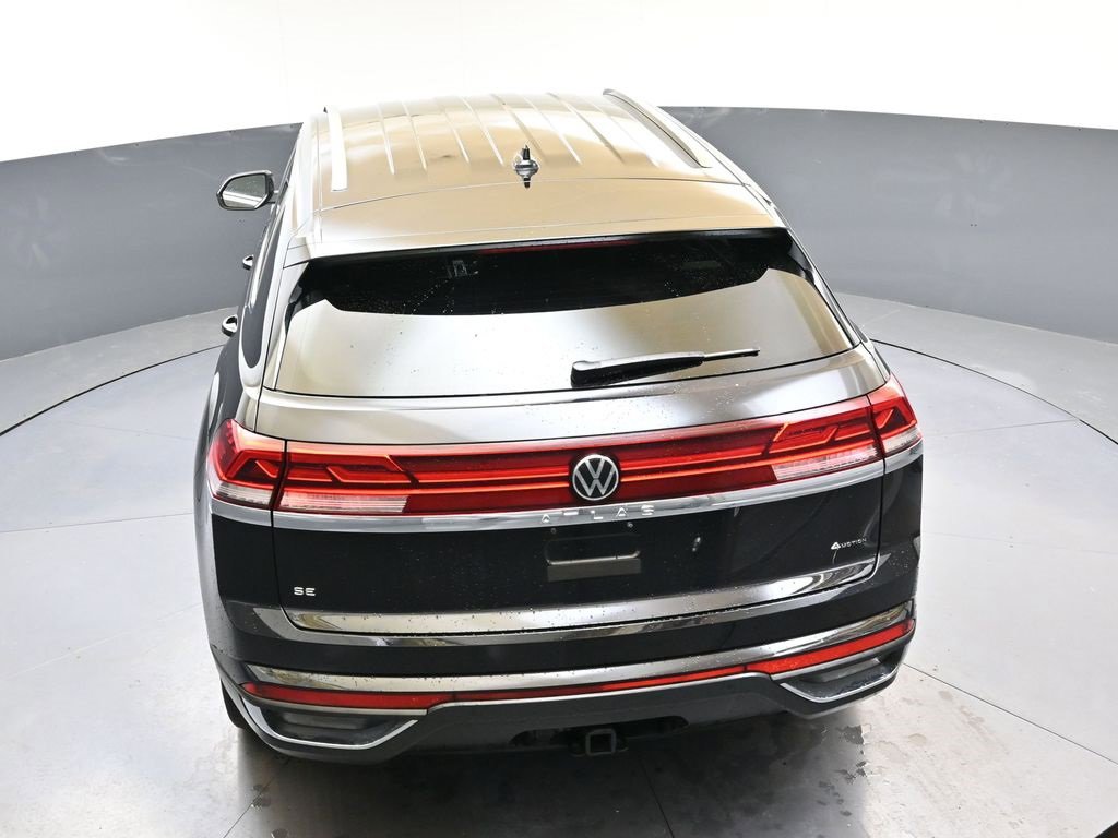 Used 2025 Volkswagen Atlas Cross Sport SE image 39