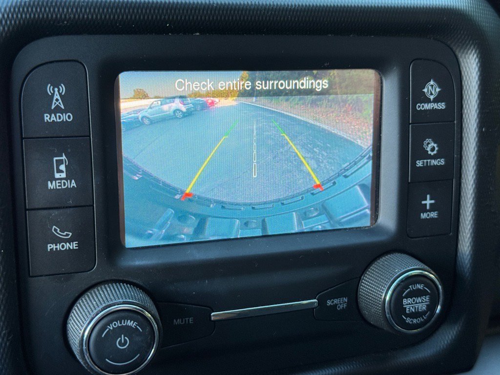 Used 2020 Jeep Wrangler Unlimited Sport S image 17