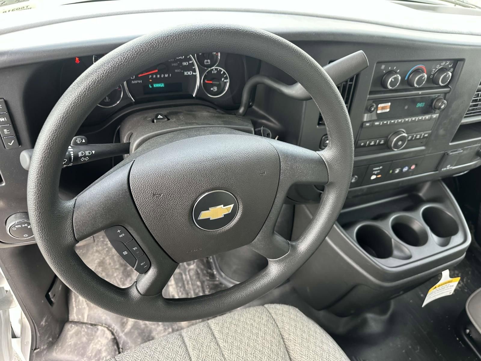 New 2025 Chevrolet Express 4500 Extended w/ Power Convenience Package image 7