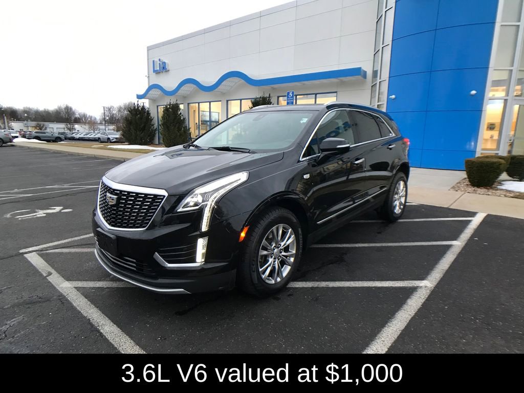 Used 2020 Cadillac XT5 Premium Luxury w/ LPO, Floor Liner Package image 4