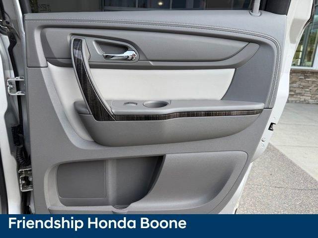 Used 2016 GMC Acadia SLT AWD/4WD image 47