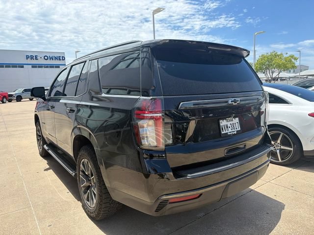 Used 2021 Chevrolet Tahoe Z71 w/ Luxury Package AWD/4WD image 11