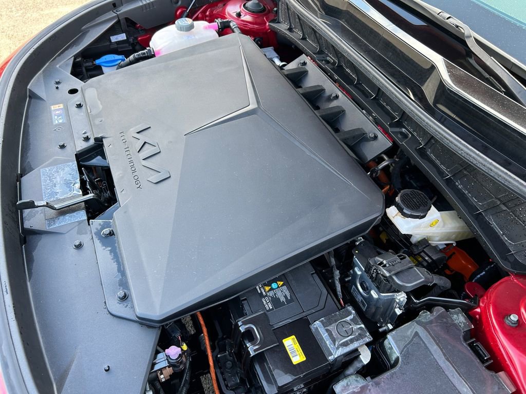 Used 2023 Kia Niro Wind FWD image 30