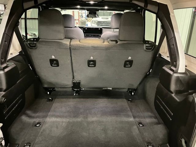 Used 2024 Jeep Wrangler Sport S image 5