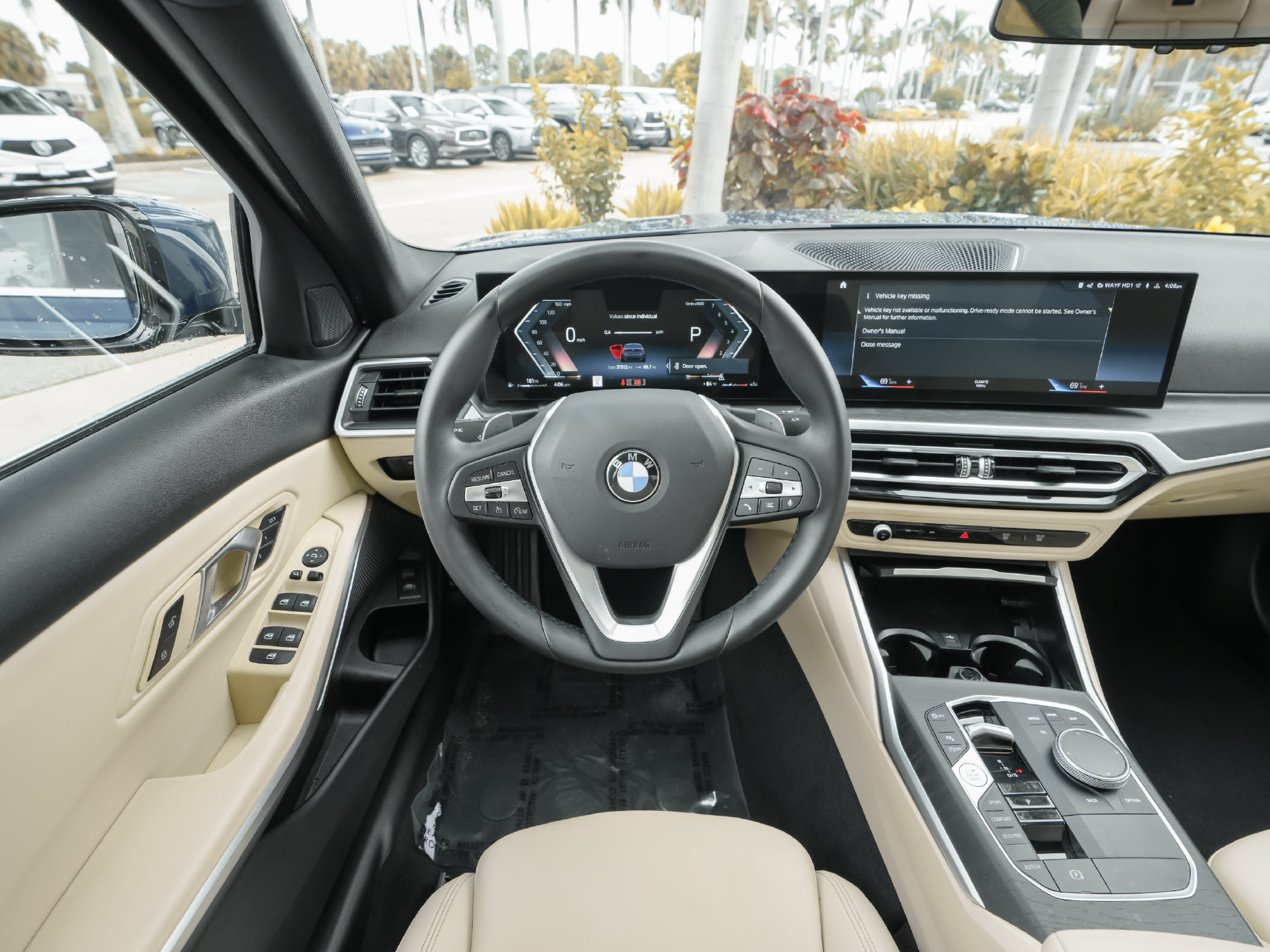 Used 2024 BMW 330i Sedan w/ Convenience Package RWD image 12