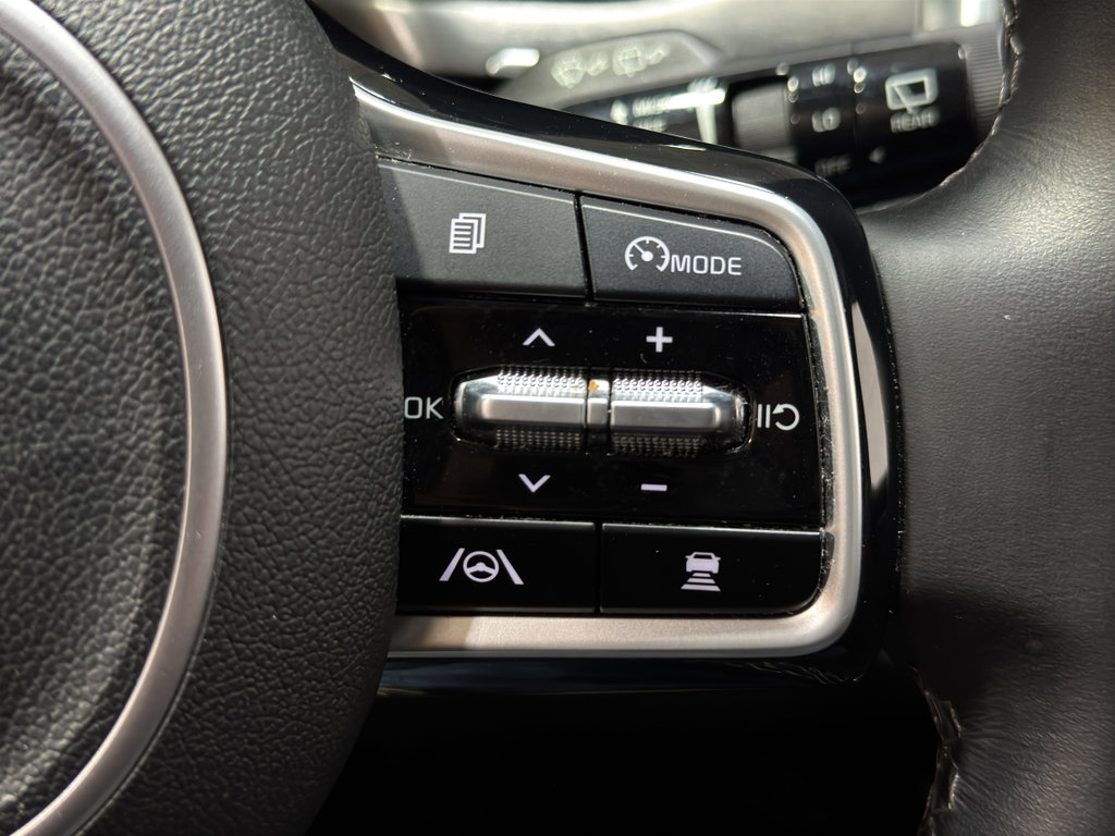 Used 2022 Kia Sorento SX image 27