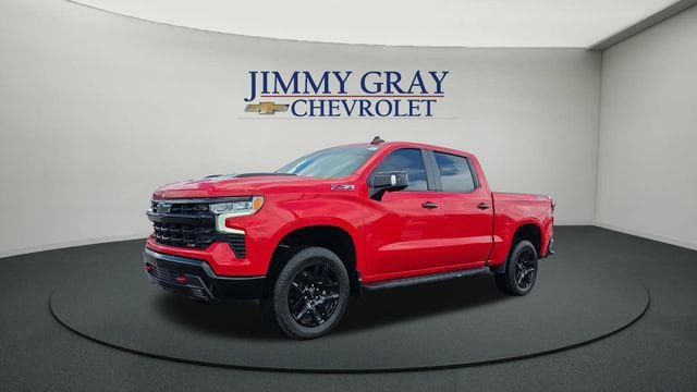 Used 2023 Chevrolet Silverado 1500 LT Trail Boss w/ LT Trail Boss Premium Package AWD/4WD image 1
